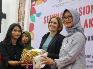 Perjalanan Aura Sadari Krisis Iklim, Menemukan Semangat dari Kapas Daur Ulang yang Laris Manis